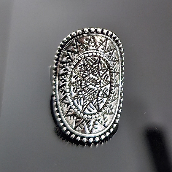 Big Bold Gorgeous Wide Band High Fashion Silver Statement Ring - Picture 4 of 6